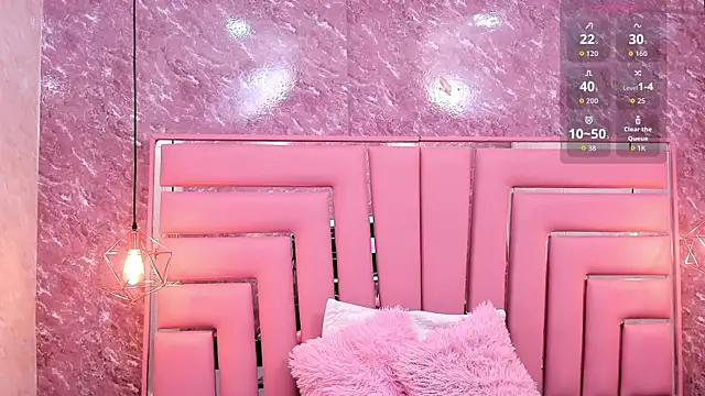 Snapshot of WILD_FIREE_ chatting on 09/12/25, 08:30 WILD FIREE  online show from 09/12/25, 08:30