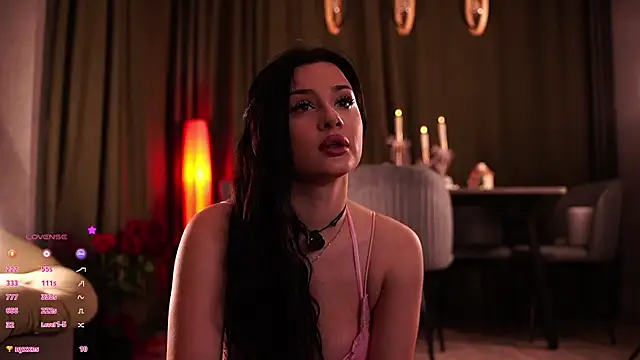 MaryHols online show from 11/22/25, 04:17