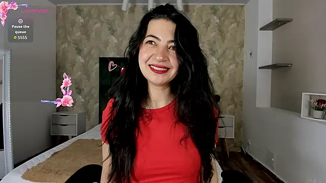 Snapshot of Saya_Amaretto1 chatting on 02/15/26, 12:33 Saya Amaretto1 online show from 02/15/26, 12:33