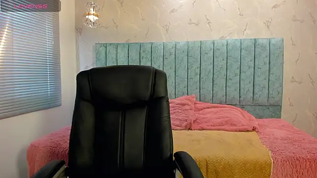 Snapshot of Saya_Amaretto1 chatting on 02/01/26, 06:28 Saya Amaretto1 online show from 02/01/26, 06:28