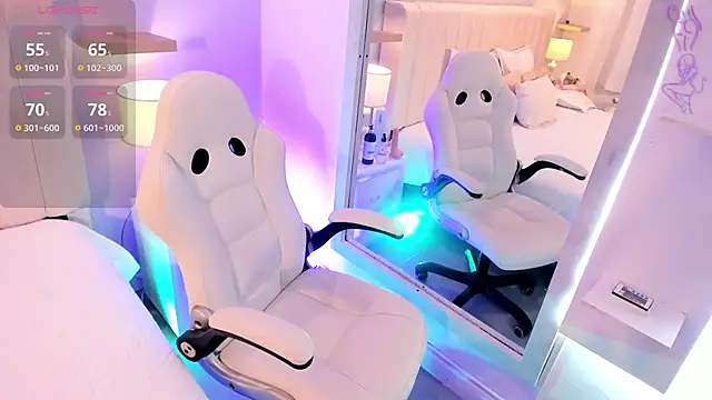 manyaa  online show from 03/24/26, 07:47