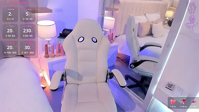 manyaa  online show from 04/09/26, 07:42