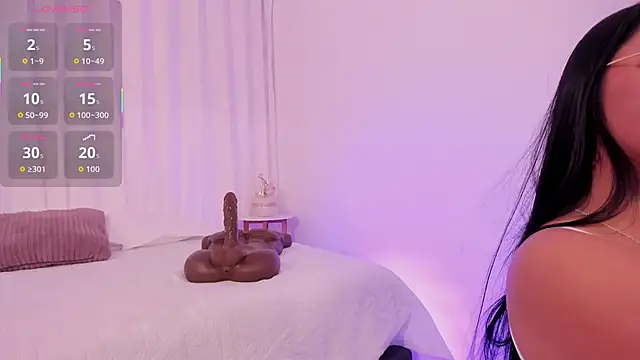 manyaa  online show from 04/16/26, 09:39