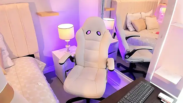 manyaa  online show from 01/07/26, 07:30