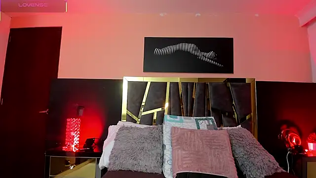 ScarletTorres online show from 11/08/25, 03:26