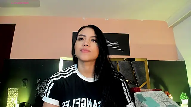 ScarletTorres online show from 12/22/25, 06:41