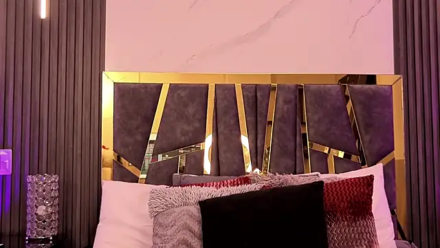 ScarletTorres online show from 04/08/26, 06:42