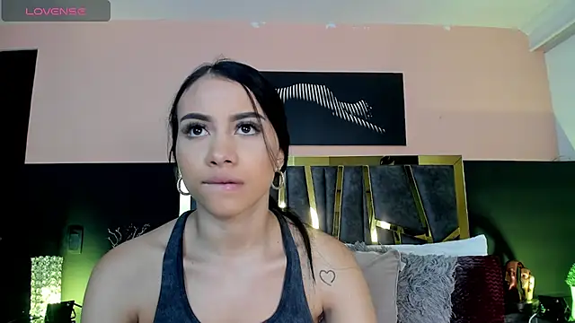 ScarletTorres online show from 12/20/25, 03:04