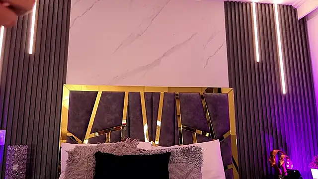 ScarletTorres online show from 04/16/26, 06:30