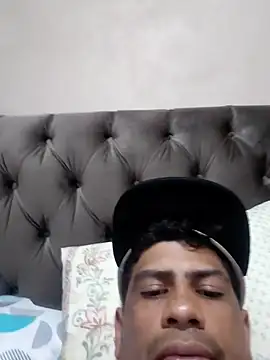 paulinhogostosinho online show from 10/29/25, 07:13