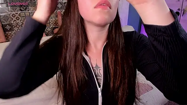 Snapshot of Keyla_ruiz_ chatting on 02/23/26, 06:08 Keyla ruiz online show from 02/23/26, 06:08