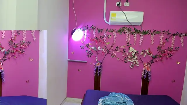 skinnybarbie022 online show from 03/17/26, 12:35