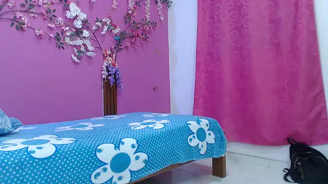 skinnybarbie022 online show from 02/03/26, 01:05