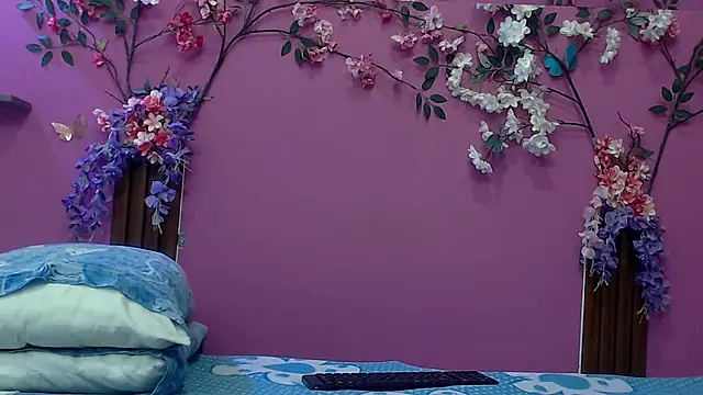 skinnybarbie022 online show from 10/25/25, 01:05