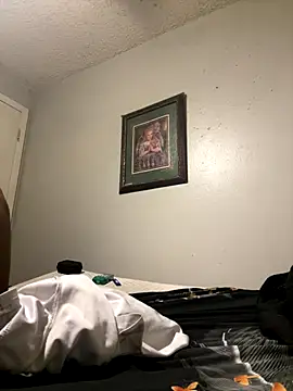 Snapshot of TazHardaway3435 chatting on 10/16/25, 06:43 TazHardaway3435 online show from 10/16/25, 06:43