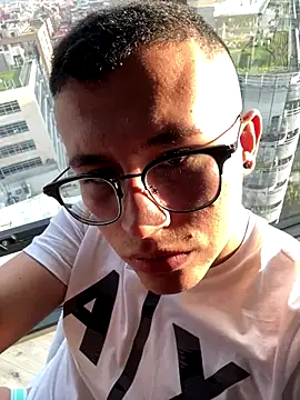 Kurtxxx22 online show from 12/22/25, 11:43