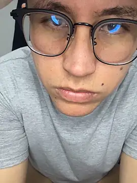 Kurtxxx22 online show from 11/20/25, 04:46