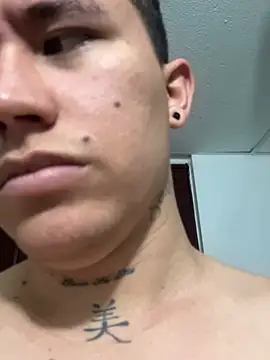 Kurtxxx22 online show from 02/10/26, 07:24