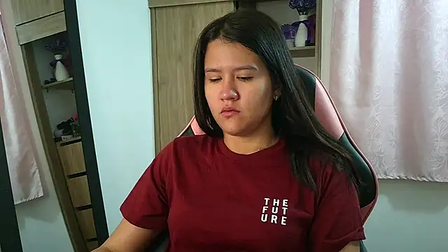 Oliviawatson1 online show from 04/22/26, 12:12