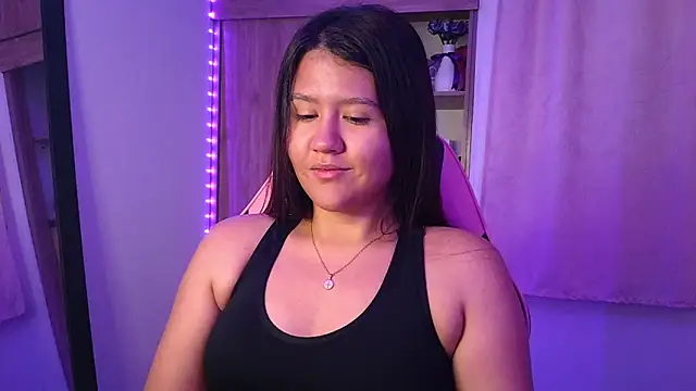 Oliviawatson1 online show from 03/27/26, 12:17