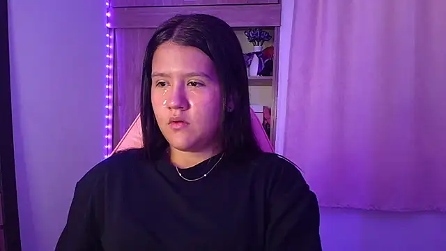 Oliviawatson1 online show from 05/23/26, 12:04