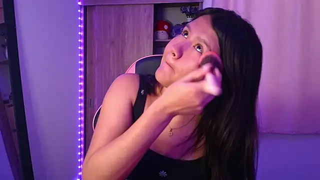 Oliviawatson1 online show from 03/22/26, 12:29