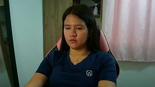 Oliviawatson1 online show from 04/05/26, 04:13