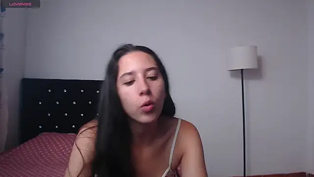 Snapshot of lilacream chatting on 09/25/25, 02:56 lilacream online show from 09/25/25, 02:56