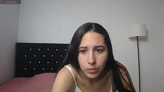 Snapshot of lilacream chatting on 10/09/25, 02:17 lilacream online show from 10/09/25, 02:17