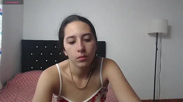 Snapshot of lilacream chatting on 09/14/25, 05:46 lilacream online show from 09/14/25, 05:46