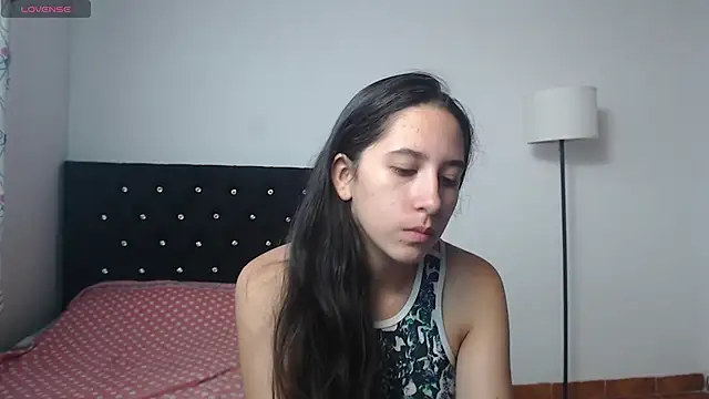 Snapshot of lilacream chatting on 09/23/25, 02:57 lilacream online show from 09/23/25, 02:57