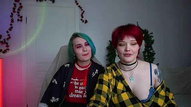 Snapshot of Sova173 chatting on 03/26/26, 10:35 Sova173 online show from 03/26/26, 10:35