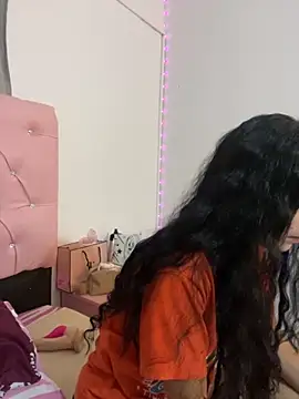 samanthadeluxe1 online show from 10/04/25, 10:44