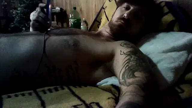 Snapshot of WyattL96 chatting on 06/17/26, 08:03 WyattL96 online show from 06/17/26, 08:03