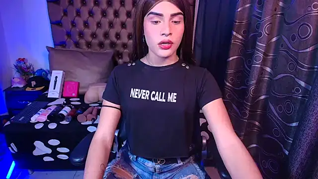 lailahdark online show from 05/05/26, 08:45