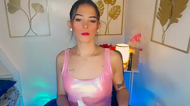 xPrecuioseChesca online show from 10/29/25, 01:04