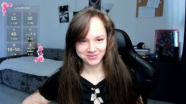 cute little ass online show from 03/07/26, 05:03