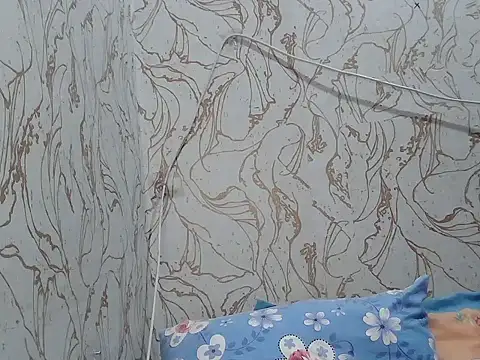 sweetdolly27 online show from 02/23/26, 07:14