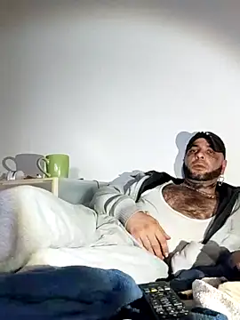 Snapshot of SmokedAlloy2 chatting on 09/16/25, 09:38 SmokedAlloy2 online show from 09/16/25, 09:38