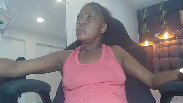 JackyHotBlack online show from 10/04/25, 04:41