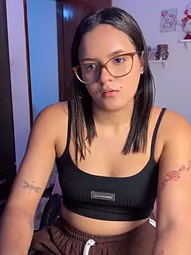 Snapshot of rayssabjj chatting on 11/14/25, 02:04 rayssabjj online show from 11/14/25, 02:04