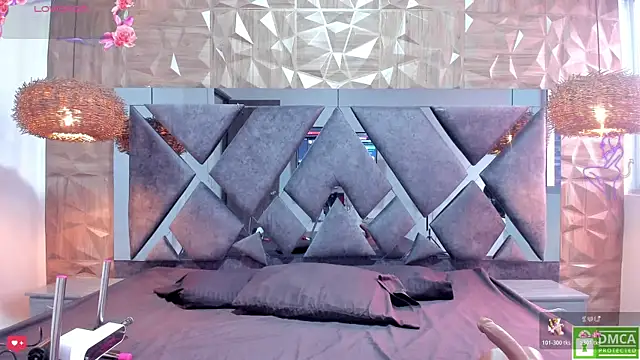 Selene  Lopez  online show from 03/24/26, 07:47