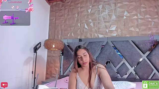 Snapshot of Selene__Lopez_ chatting on 04/22/26, 07:53 Selene Lopez online show from 04/22/26, 07:53
