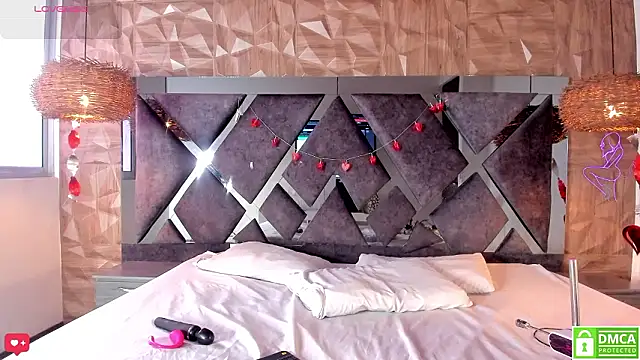 Selene  Lopez  online show from 02/20/26, 07:49