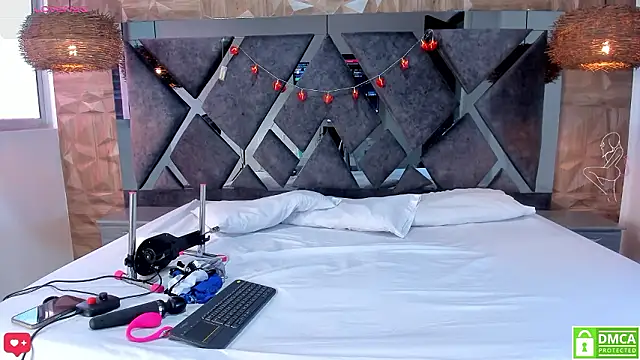 Selene  Lopez  online show from 02/26/26, 07:58