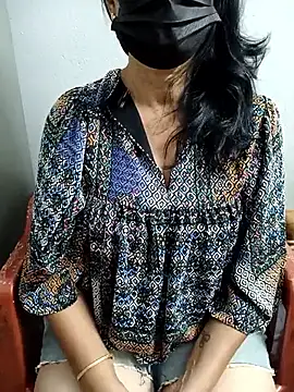Snapshot of ammala_honey chatting on 09/26/25, 09:16 ammala honey online show from 09/26/25, 09:16