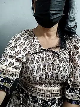 Snapshot of ammala_honey chatting on 10/01/25, 03:16 ammala honey online show from 10/01/25, 03:16