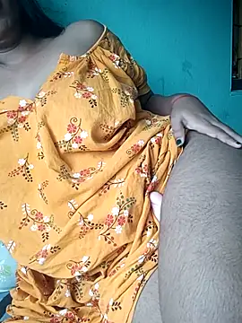 yoursexy rumi online show from 10/30/25, 05:17