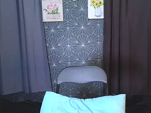 AudreyBlaise online show from 11/21/25, 02:27