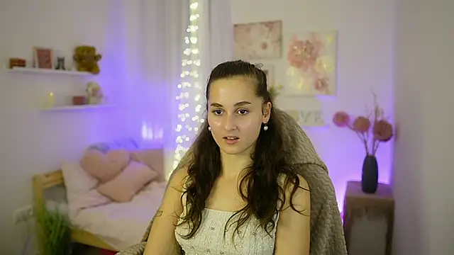 Annita Grey online show from 10/14/25, 06:52